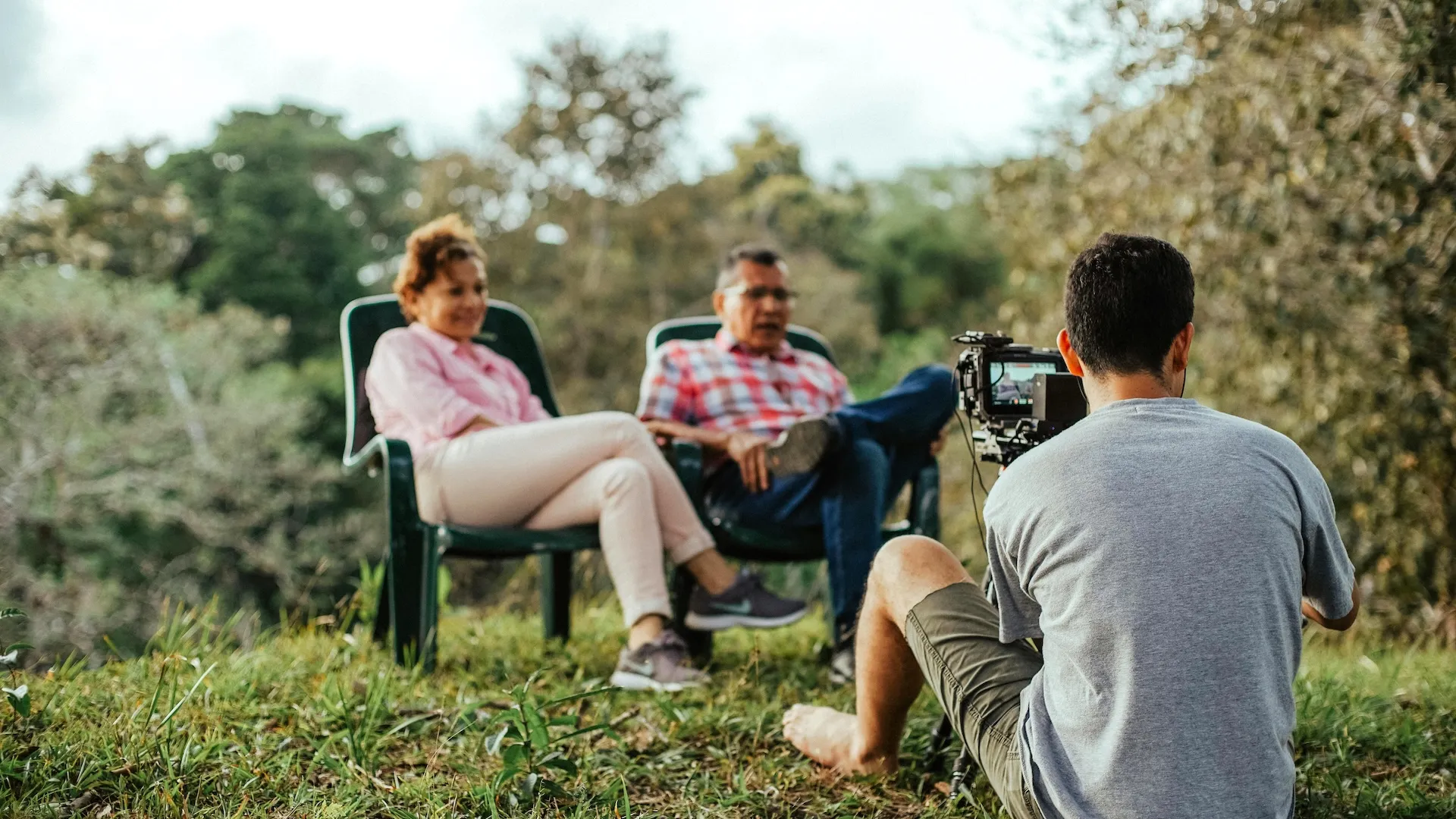 How Do Video Testimonials Build Brand Credibility