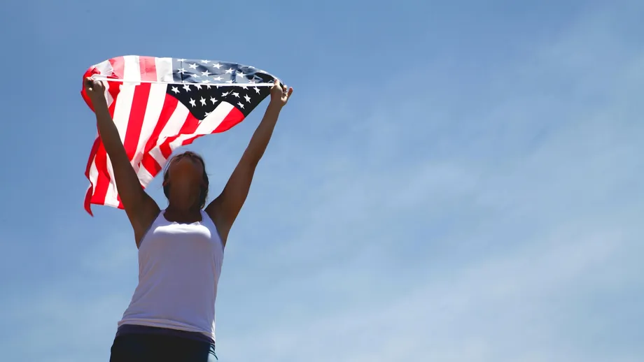 From Direct to Downright Deranged: Email Subject Line Ideas for 4th of July