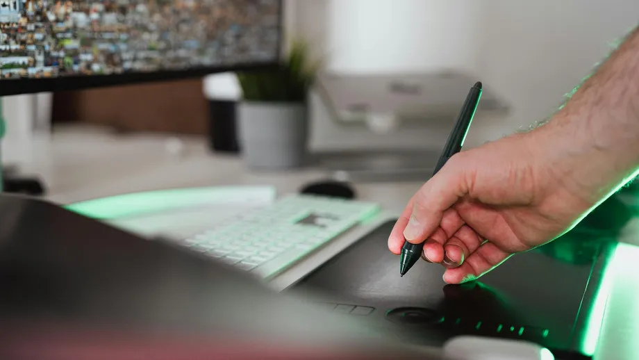Dynamic Brand Marks Make for More Expansive (and Scalable) Brands